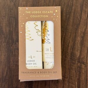 Free People Lodge Body Oil + fragrance Set